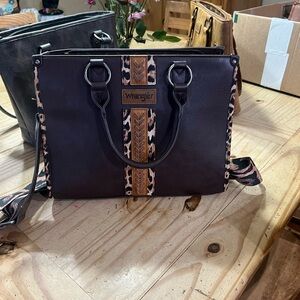 Wrangler Dark Brown Tote with Leopard Accents